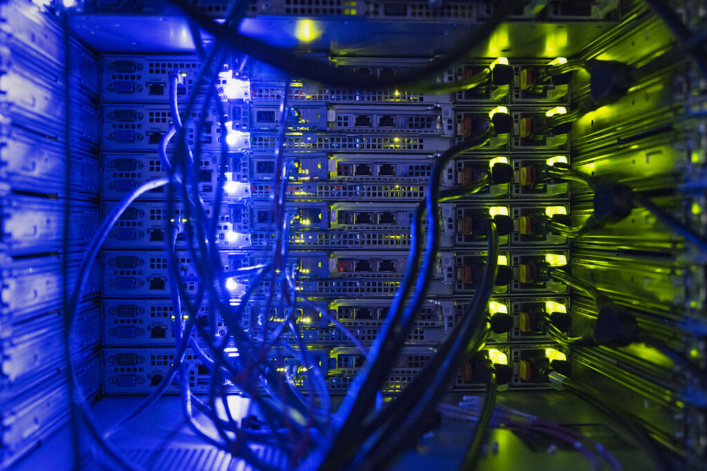 Rows of servers in the Jefferson Lab data center